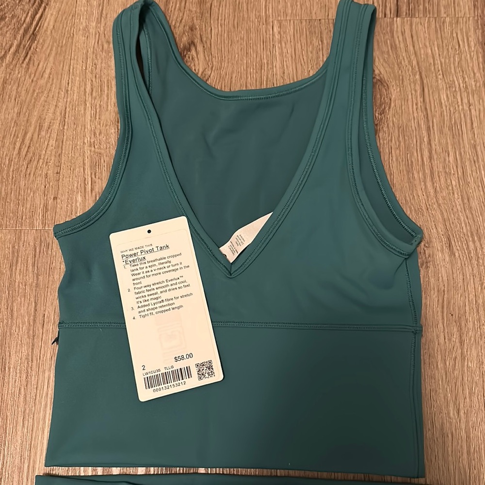 Lululemon power pivot tank new